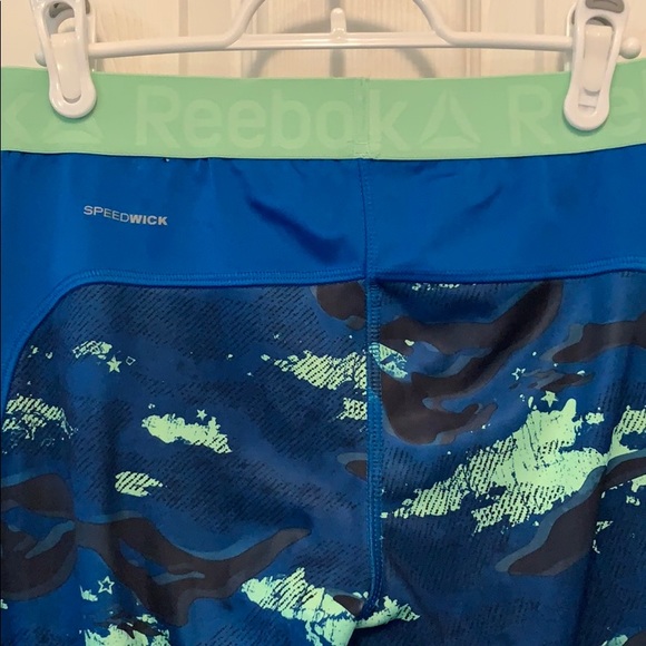 Reebok medium women’s workout knee length tights - Picture 4 of 5